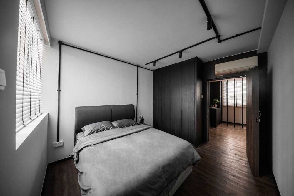 Contemporary Bedroom with Wardrobe and Flooring