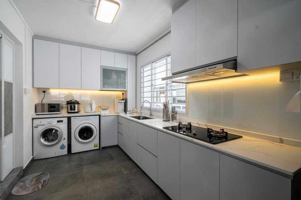 Modern Kitchen with Marble Floor and Wood Flooring
