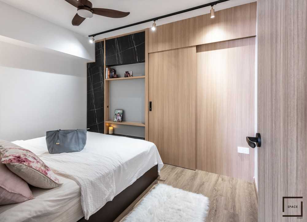 Contemporary Bedroom with Vinyl Flooring and Wardrobe