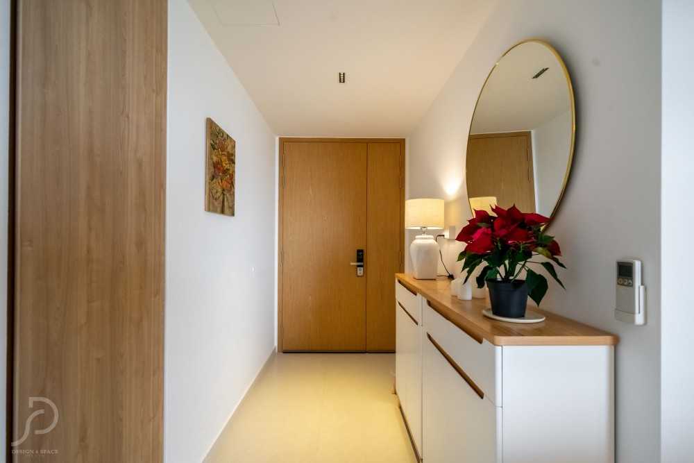 Modern Entryway with Mirror and Shoe Rack