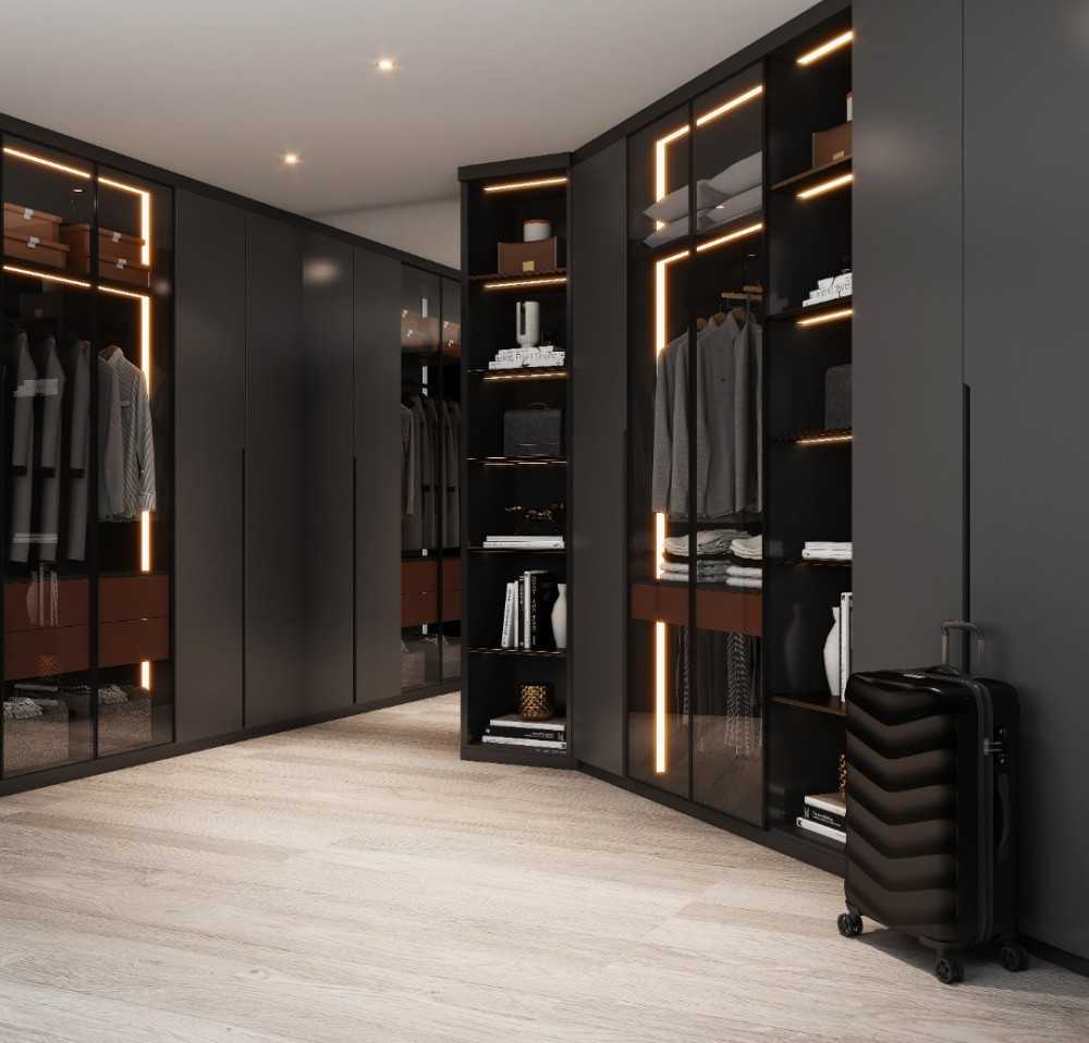 Modern Walk-in Wardrobe with Mirror and Drop Ceiling