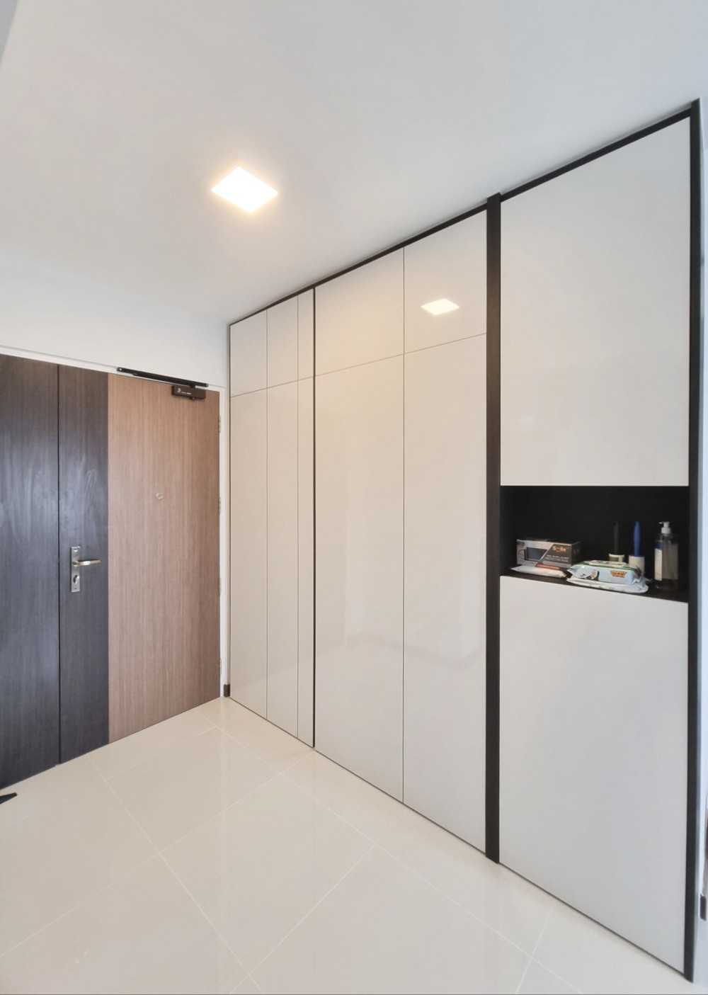 Scandinavian Foyer with Storage Cabinets and Display Cabinets