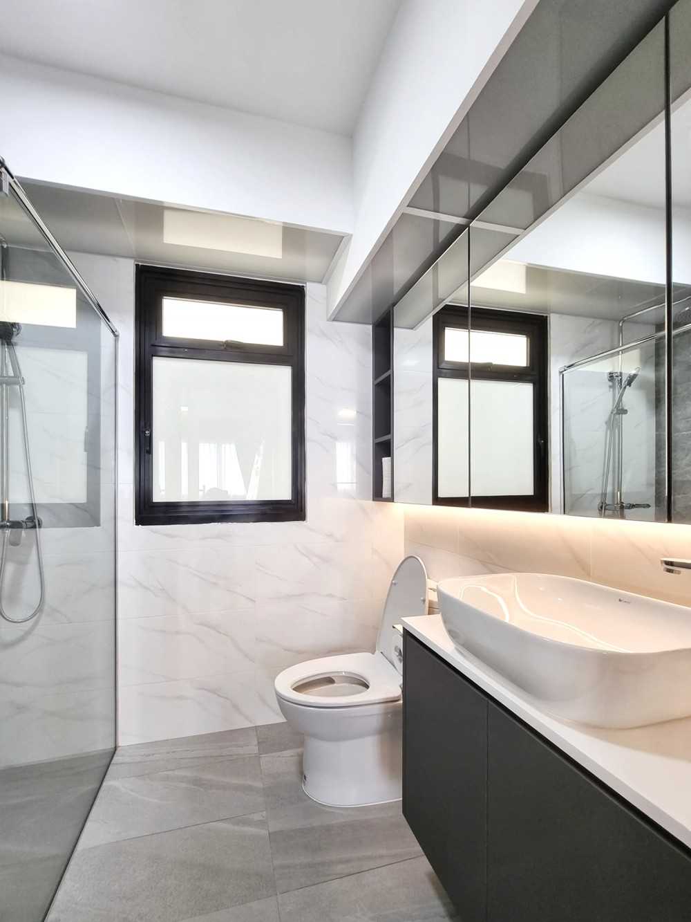Scandinavian Bathroom with Mirror and Window Grille