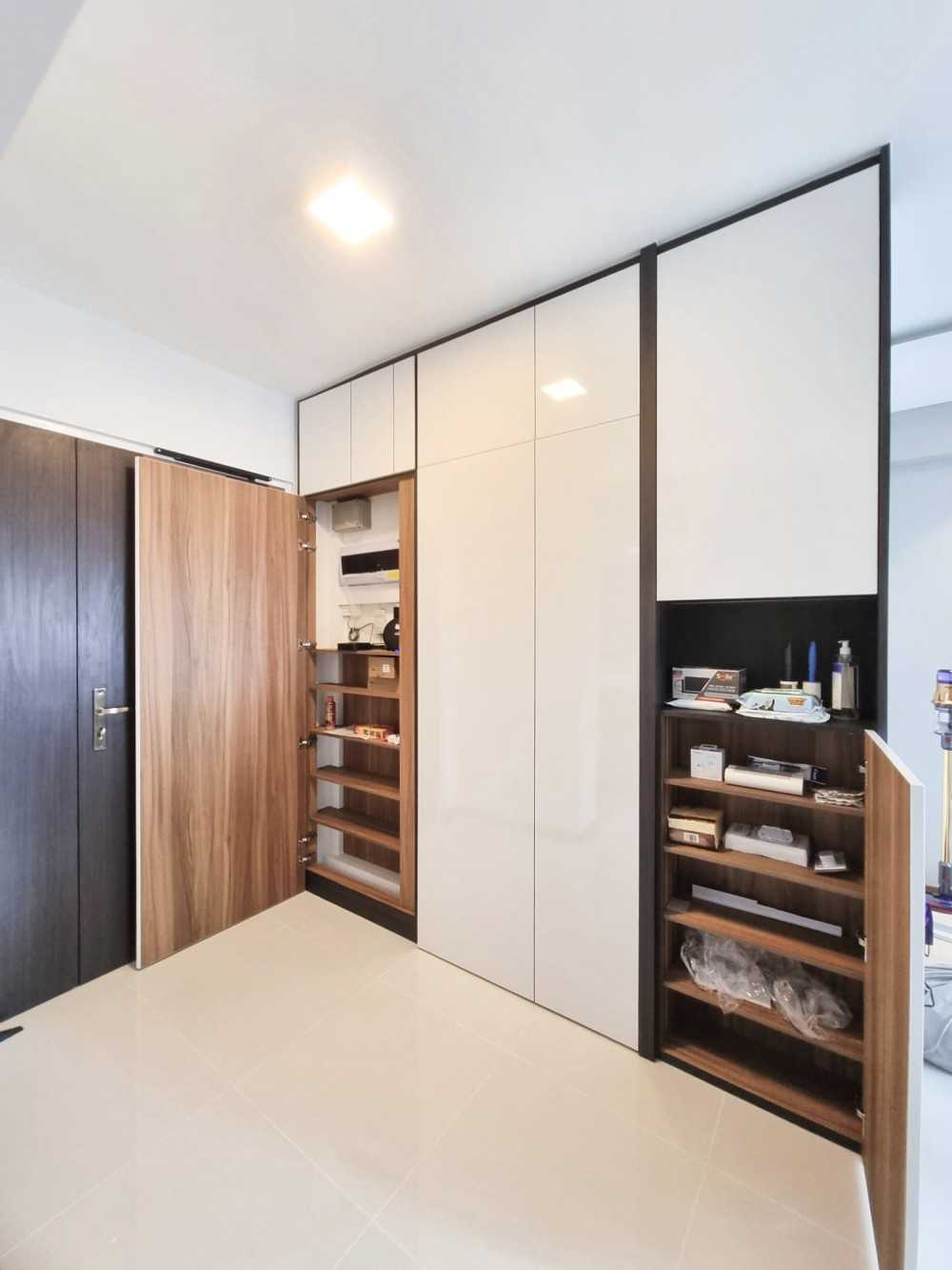 Scandinavian Foyer with Storage Cabinets and Display Cabinets
