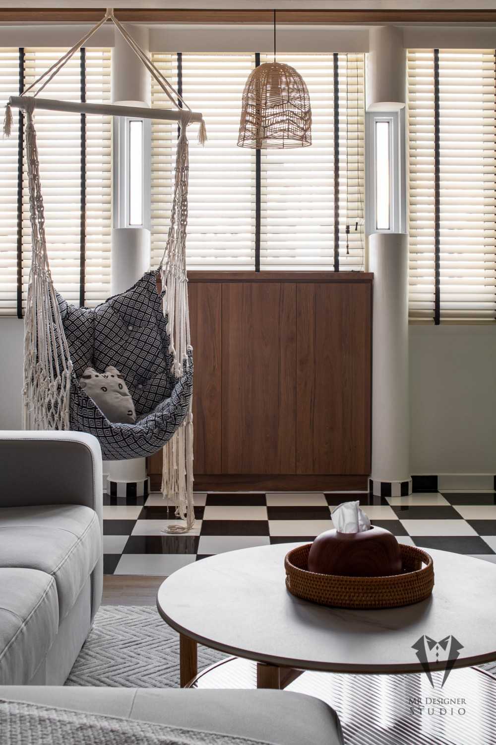 Eclectic Balcony with Bay Window and Window Seat