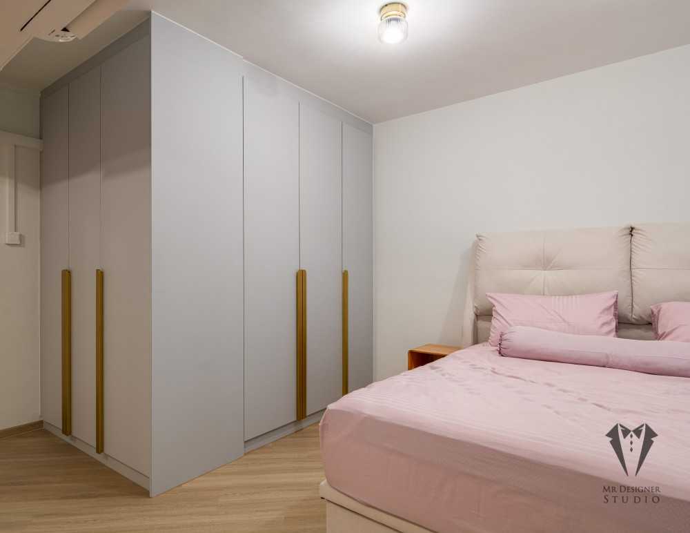 Eclectic Bedroom with Vinyl Flooring and Wardrobe
