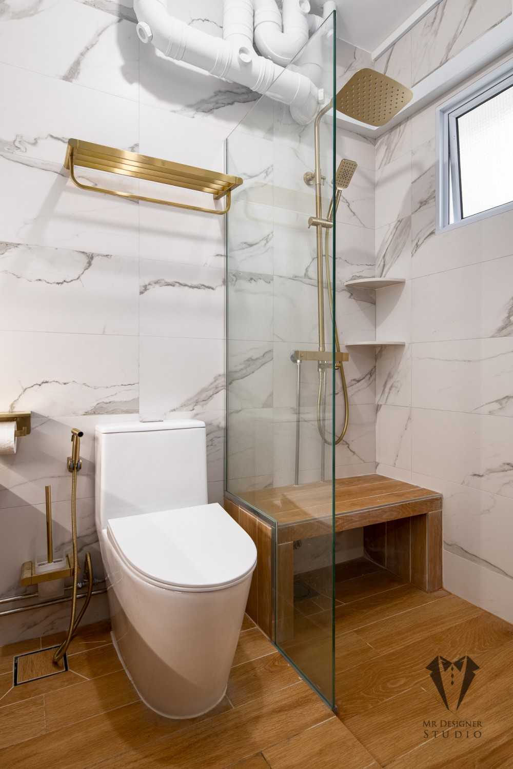 Eclectic Bathroom with Homogeneous Tiles and Wood Flooring