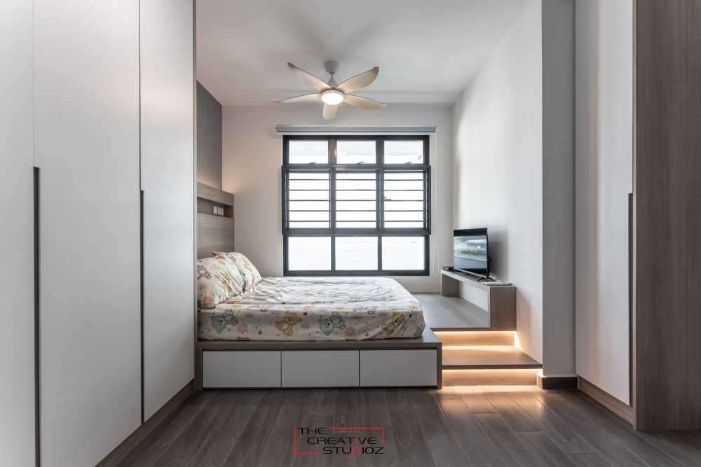 Scandinavian Bedroom with Platform Bed and Vinyl Flooring