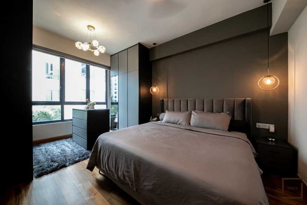 Contemporary Bedroom with Vinyl Flooring and Cove Lighting