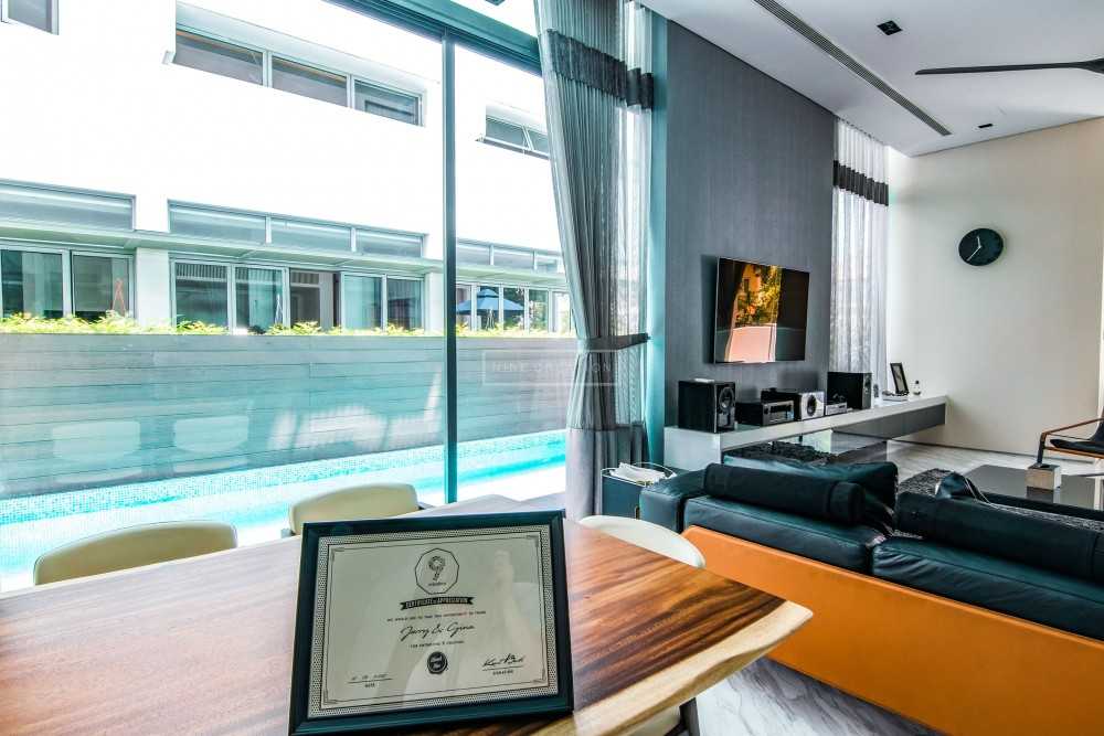Modern Living Room with Wood Flooring and TV Console