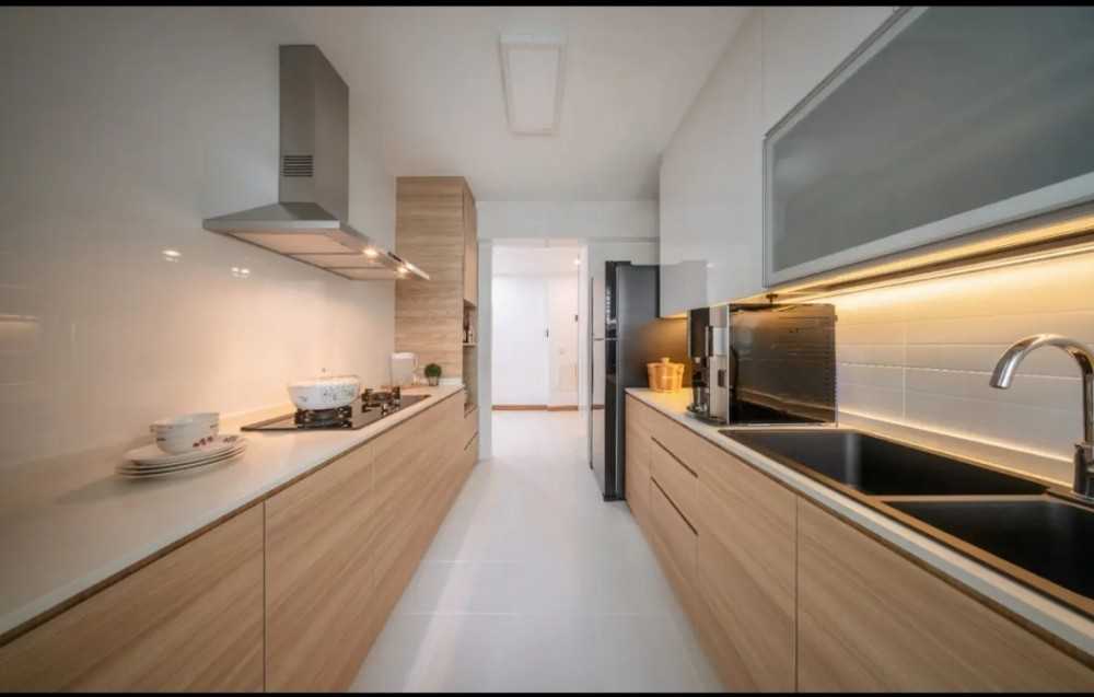 Scandinavian Kitchen with Countertop and Kitchen Backsplash