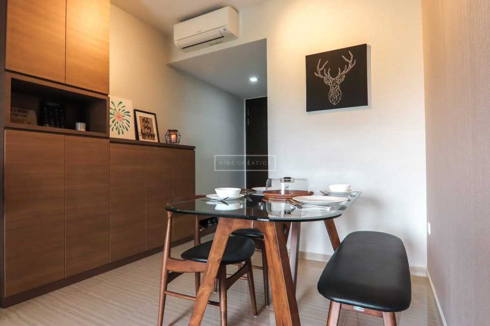 Contemporary Dining Room with Artwork and Dining Table