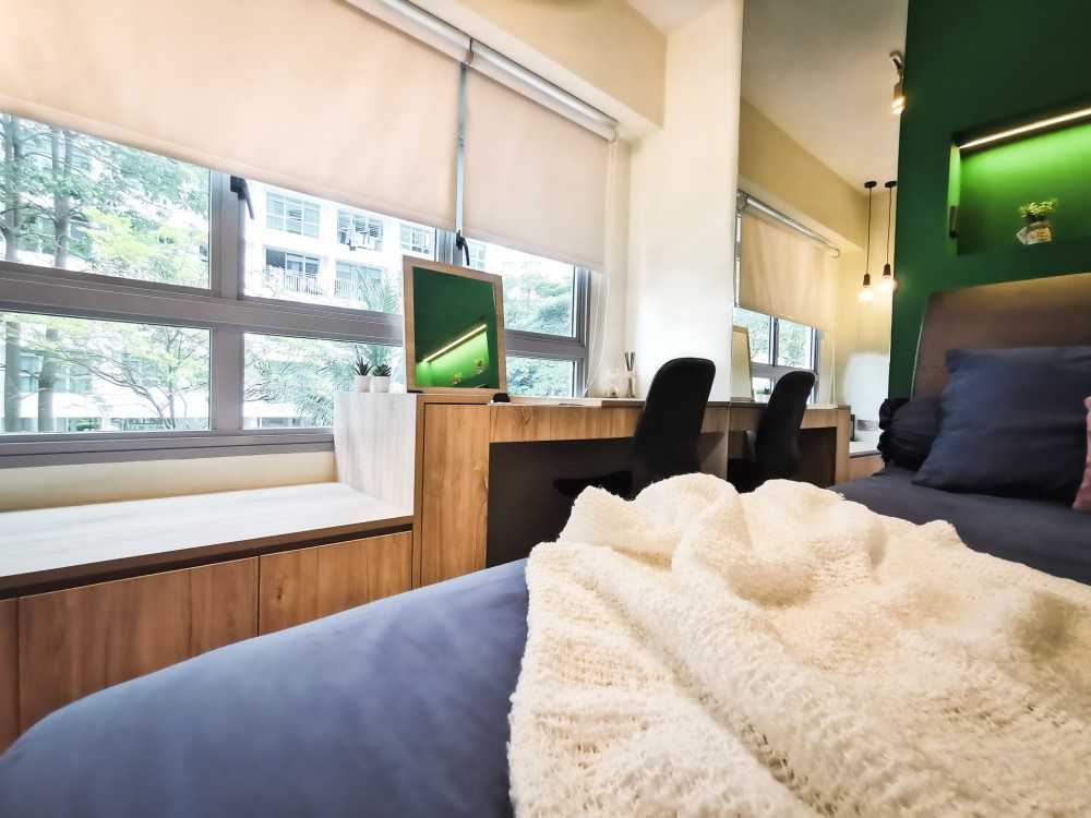Contemporary Bedroom with Mirror and Roller Blinds