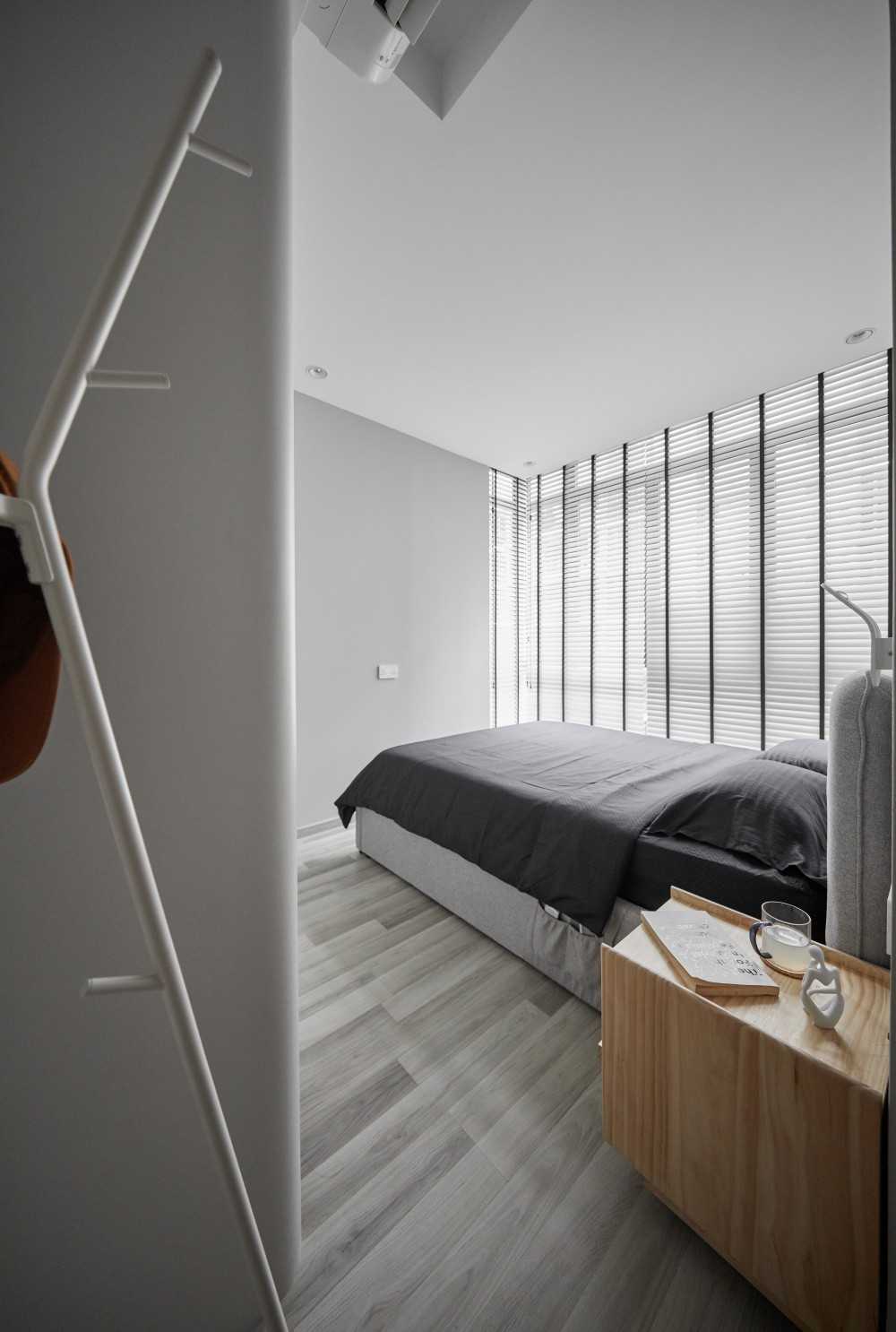 Scandinavian Bedroom with Bedside Table and Queen Bed