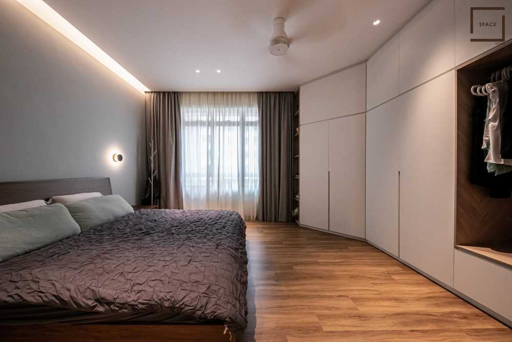 Modern Bedroom with Vinyl Flooring and Ceiling Light