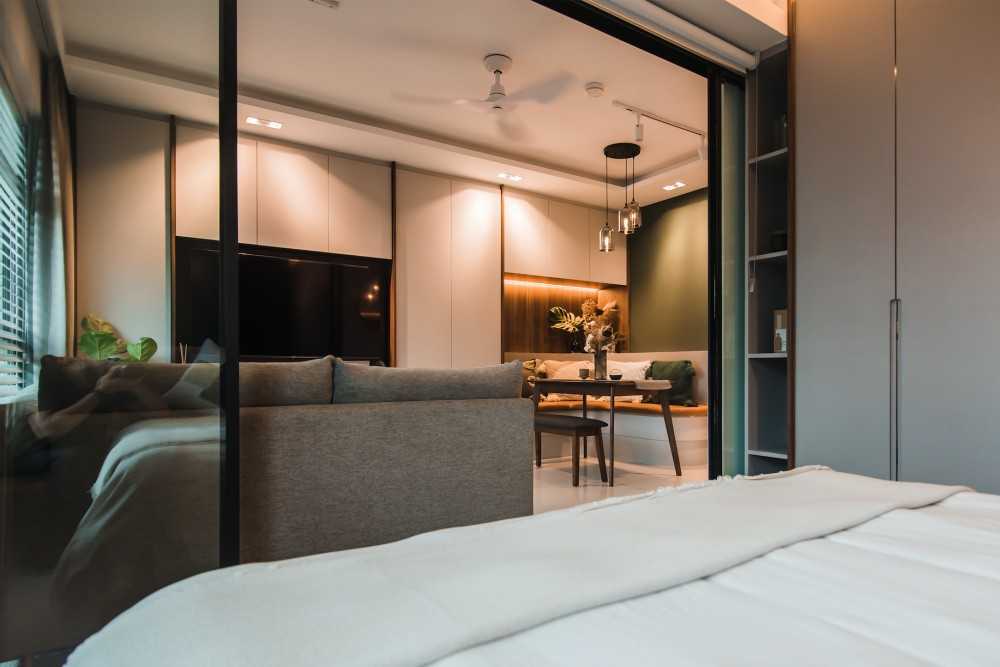 Contemporary Bedroom with Bed and Lighting