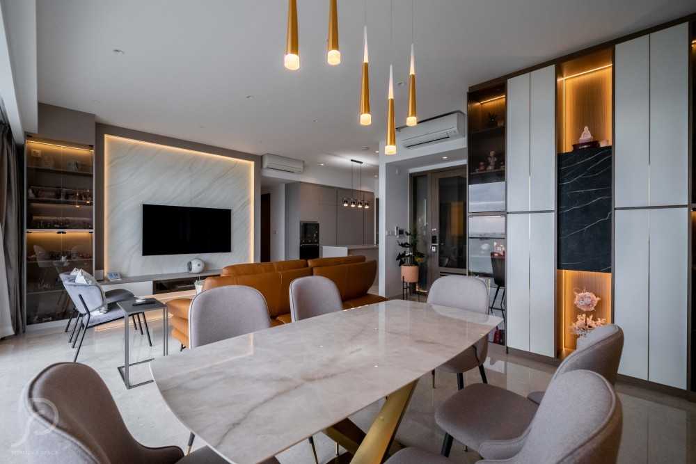 Contemporary Dining Room with Downlights and Dining Table