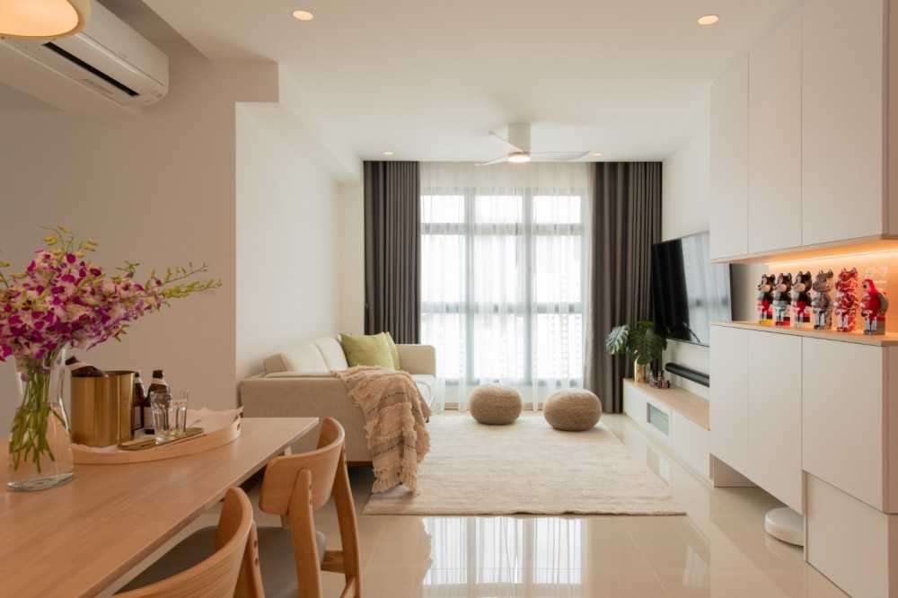 Scandinavian Living Room with Homogeneous Tiles and Cement Floor