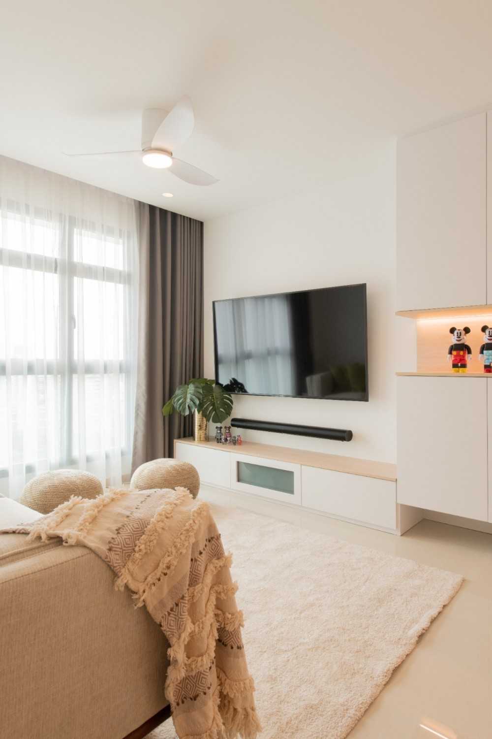 Scandinavian Living Room with Herringbone Tiling and Wood Flooring