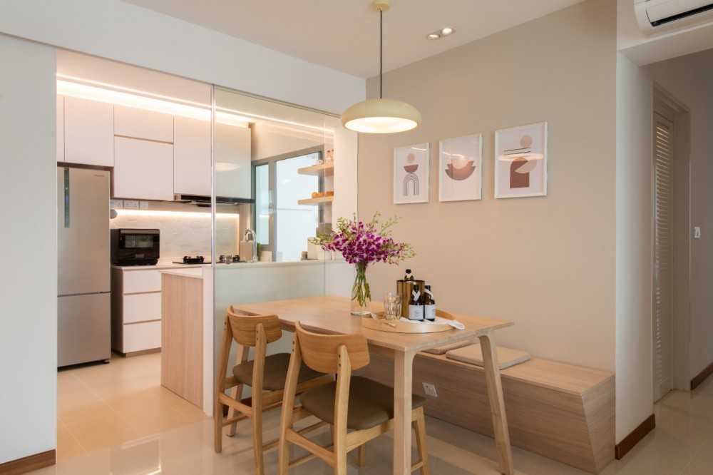 Scandinavian Dining Room with Seating Bench and Lighting