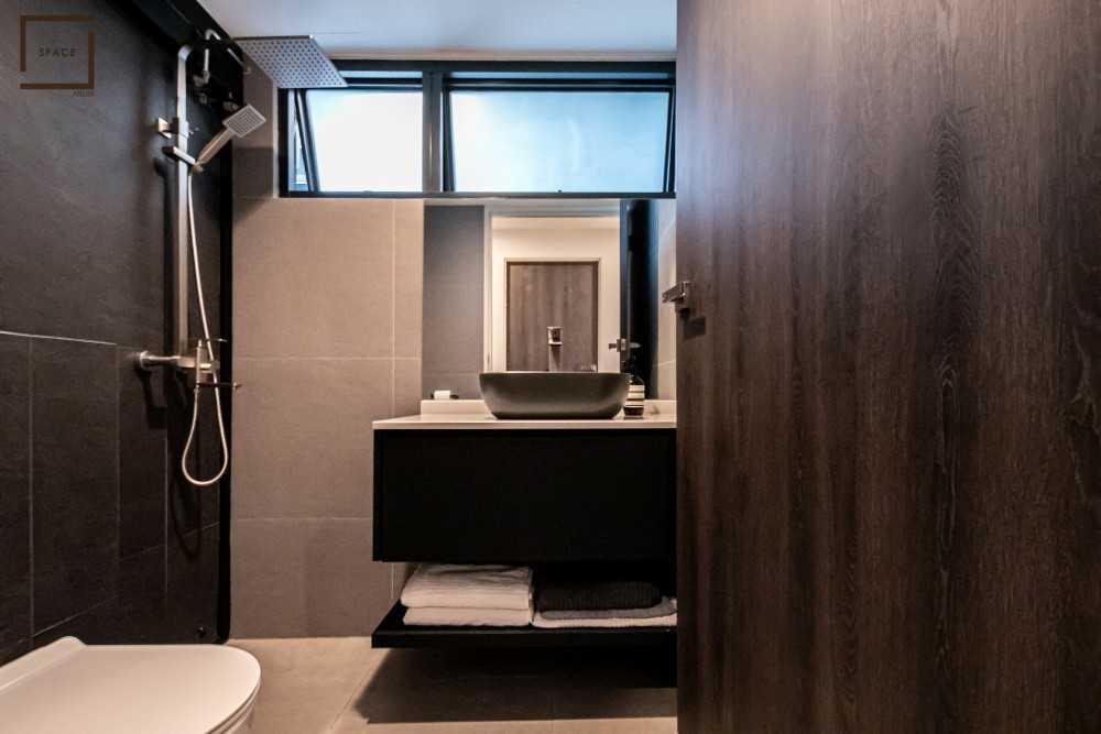 Minimalist Bathroom with Mirror and Shower Screen