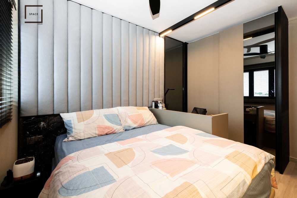 Contemporary Bedroom with Wardrobe and Sliding Wardrobe