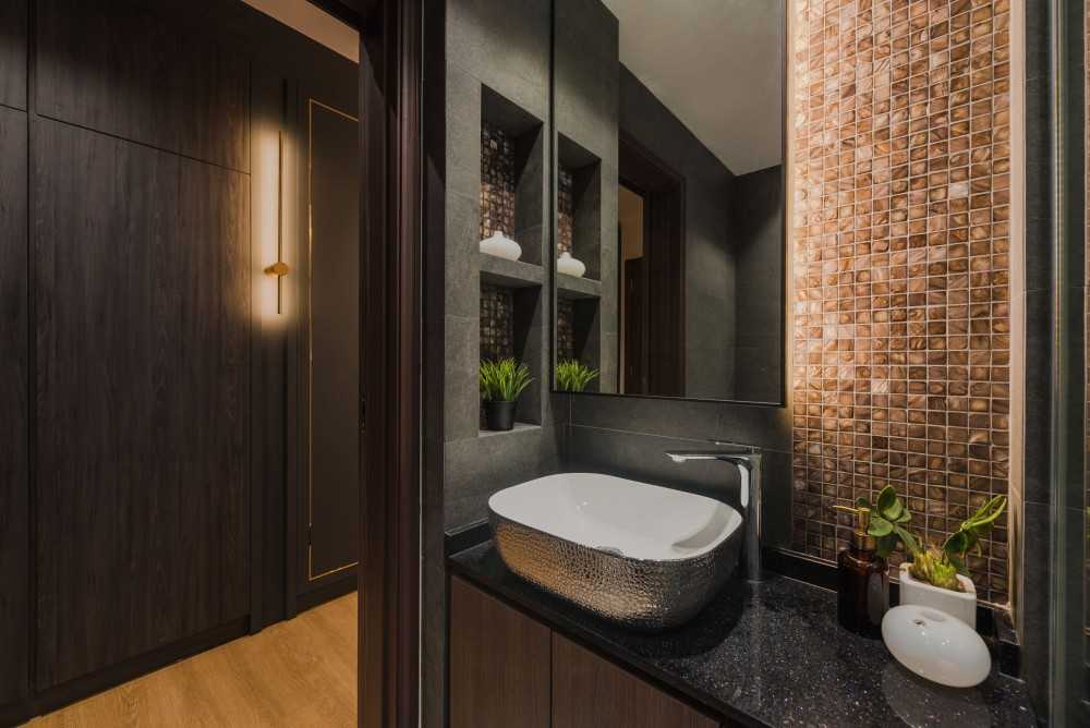 Contemporary Bathroom with Mirror and Bathroom Mirrors