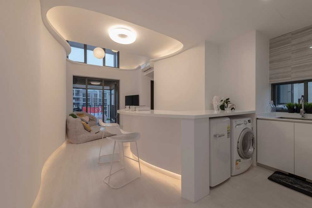 Eclectic Kitchen with Cupboard and Open Kitchen