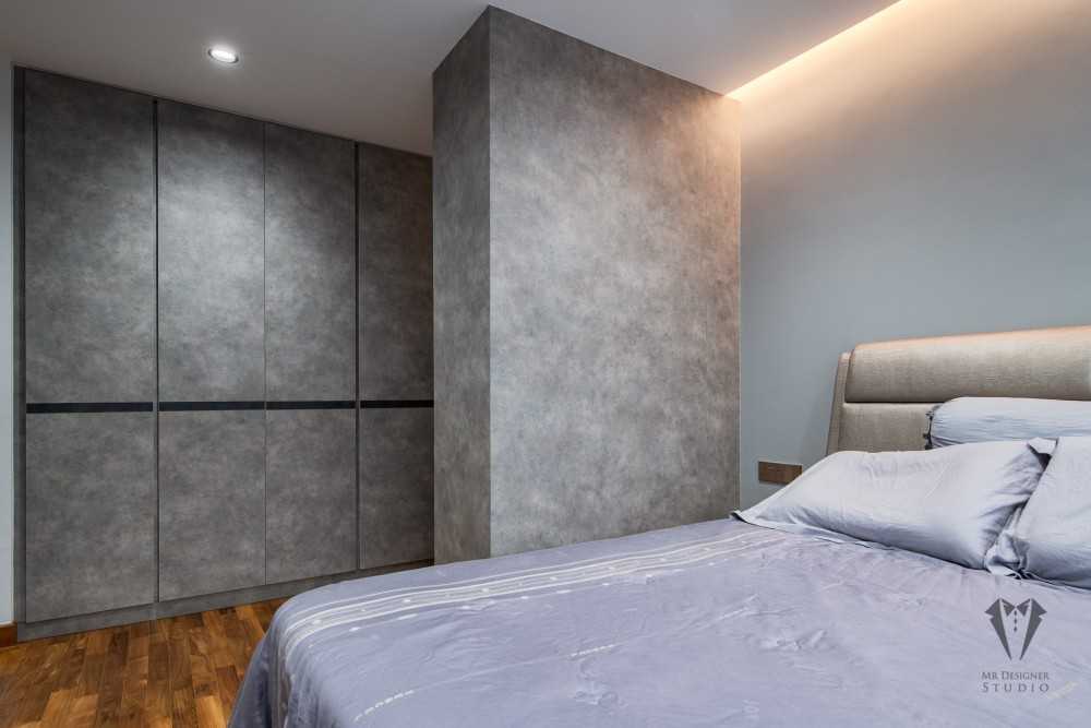 Contemporary Bedroom with Platform Bed and Wardrobe