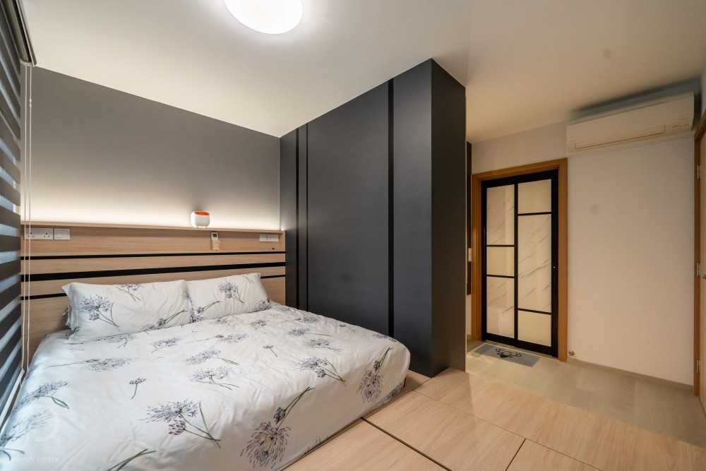 Contemporary Bedroom with Vinyl Flooring and Wood Flooring
