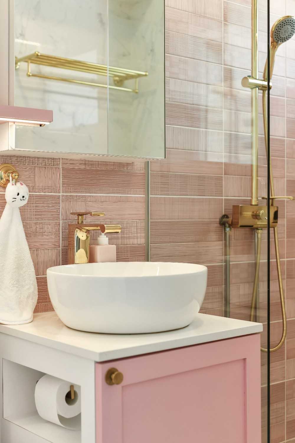 Contemporary Bathroom with Granite Floor and Wood Flooring