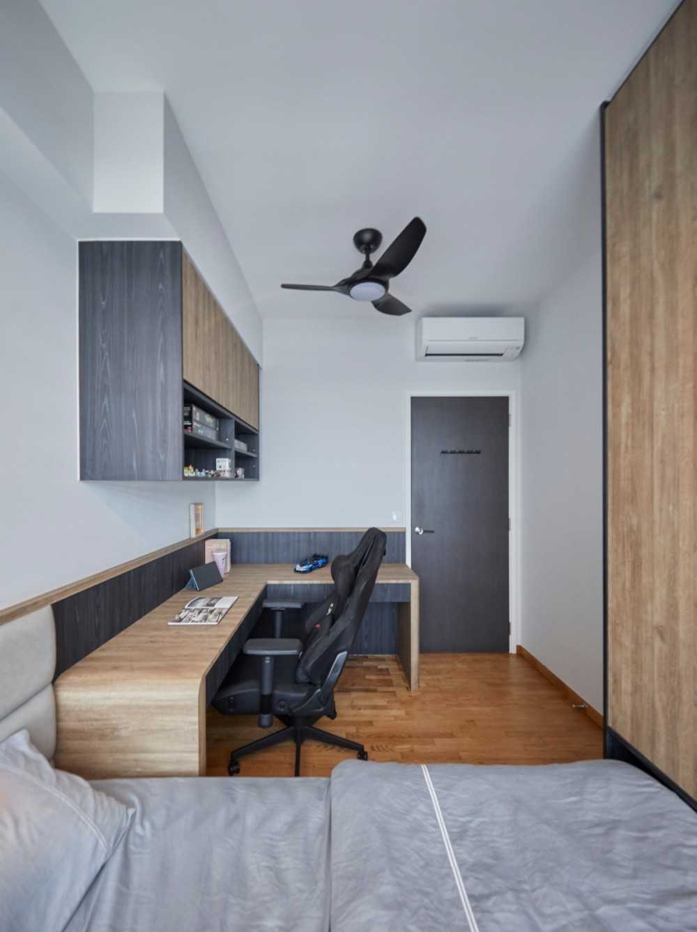 Contemporary Bedroom with Bookshelf and Platform Bed