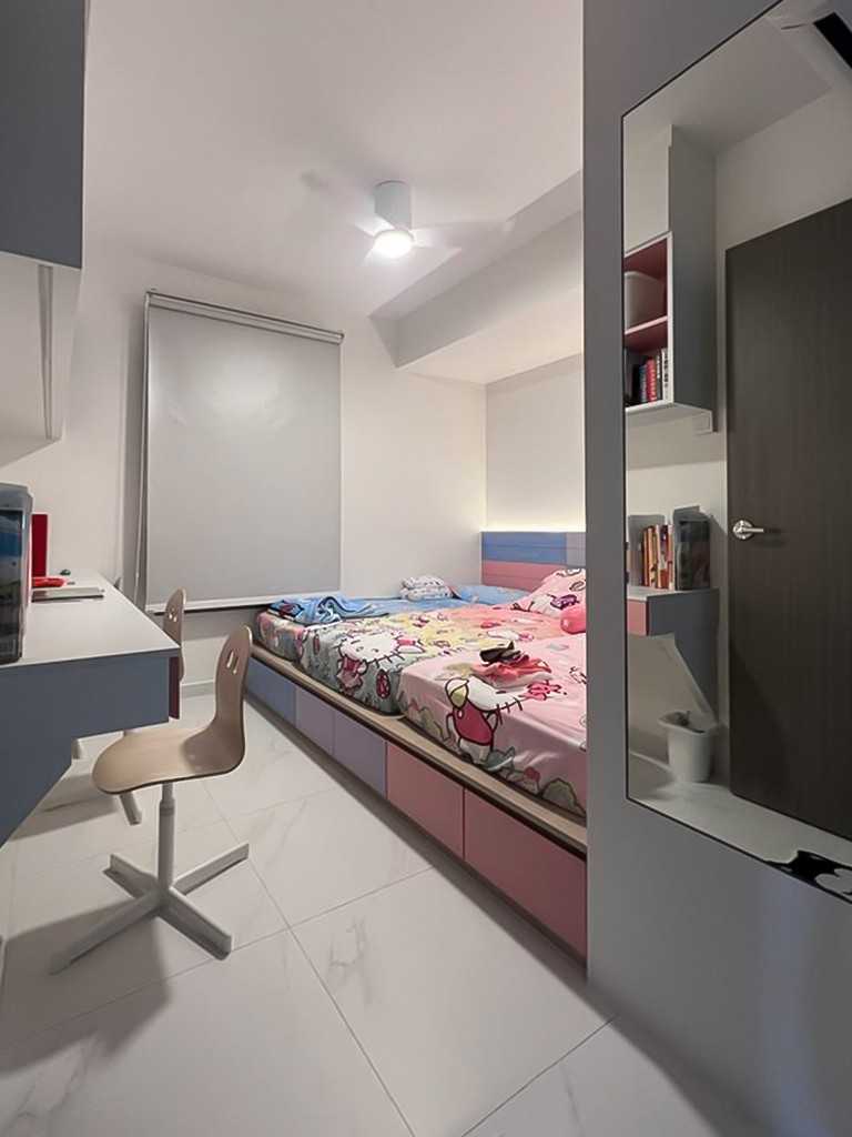 Scandinavian Kids Room with Built-in Bed and Window Grille
