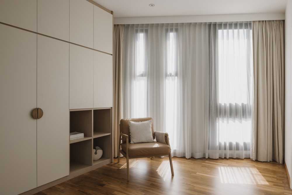 Minimalist Bedroom with Parquet Floor and Wardrobe