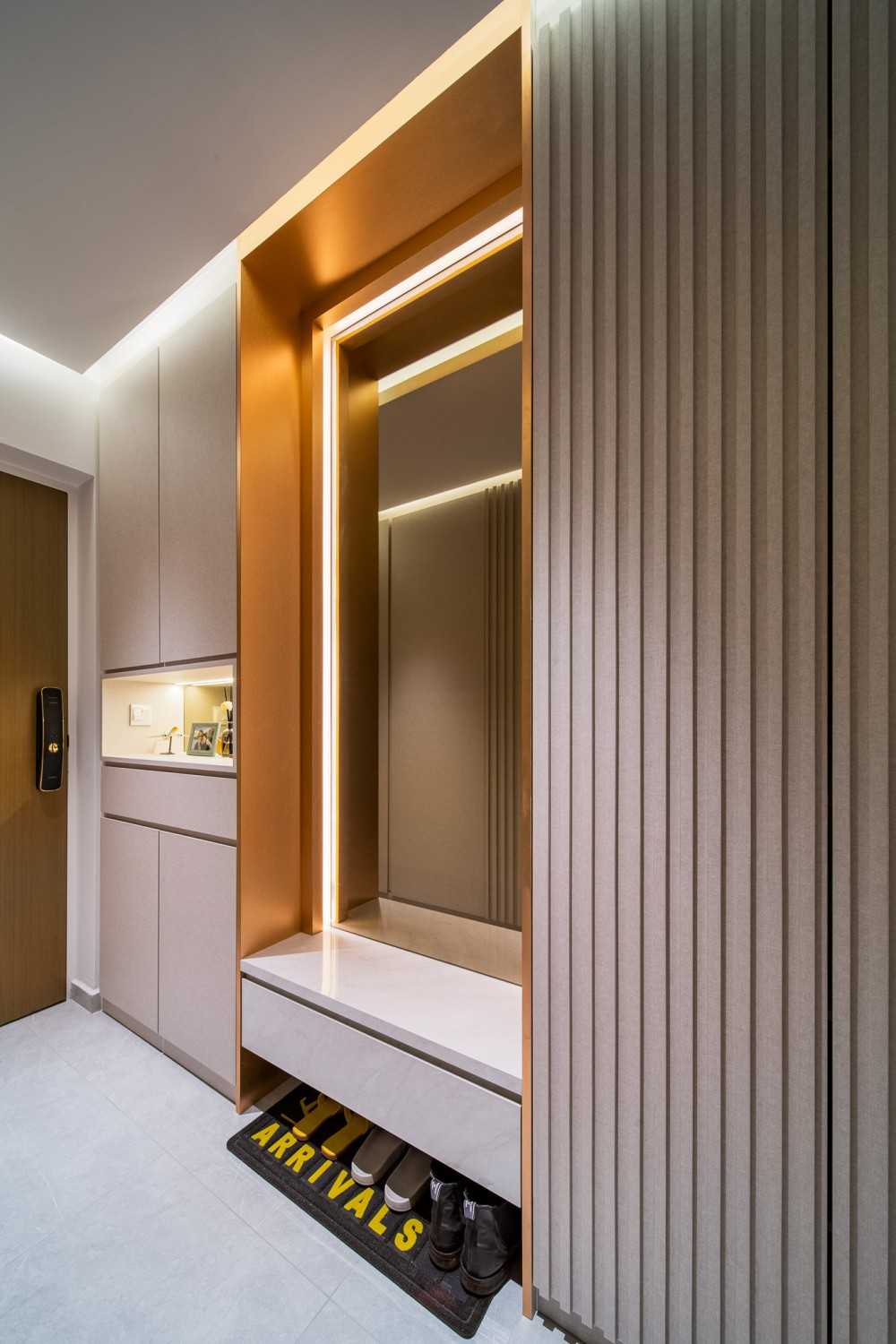 Contemporary Entryway with Mirror and Seating Bench
