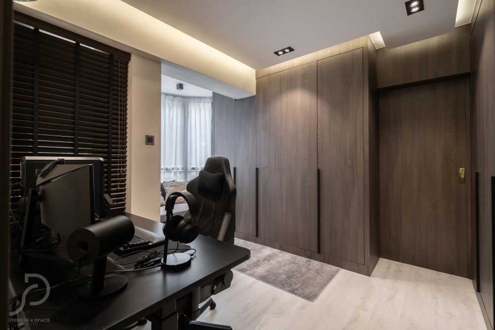 Modern Home Office with Desk and Desk Chairs