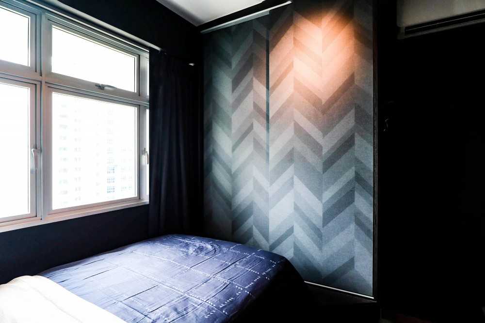 Modern Bedroom with Feature Wall and Bay Window