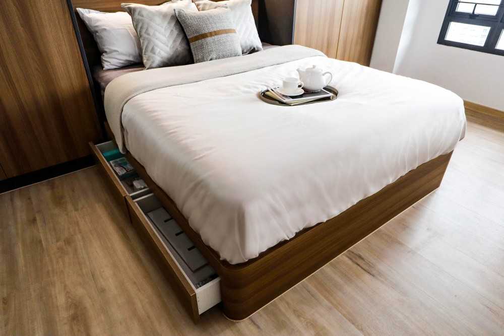 Scandinavian Bedroom with Small Storage and Bed