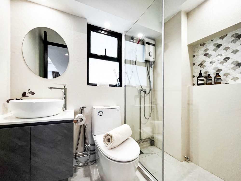 Scandinavian Bathroom with Mirror and Shower Screen