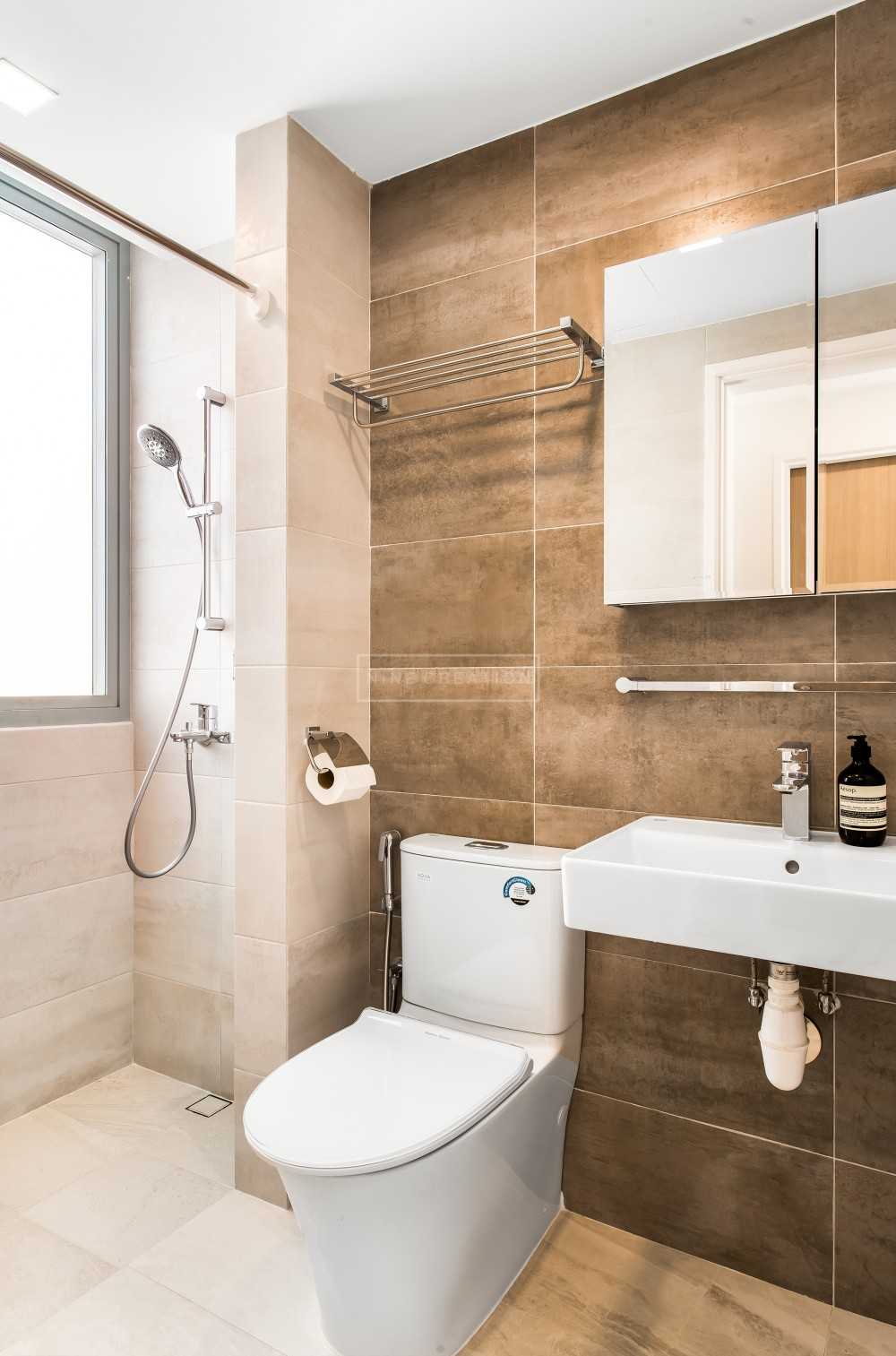 Minimalist Bathroom with Homogeneous Tiles and Bathroom Sinks