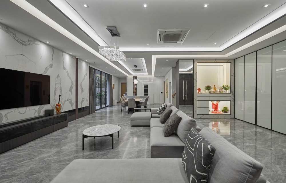 Modern Living Room with Window Grille and Paintings