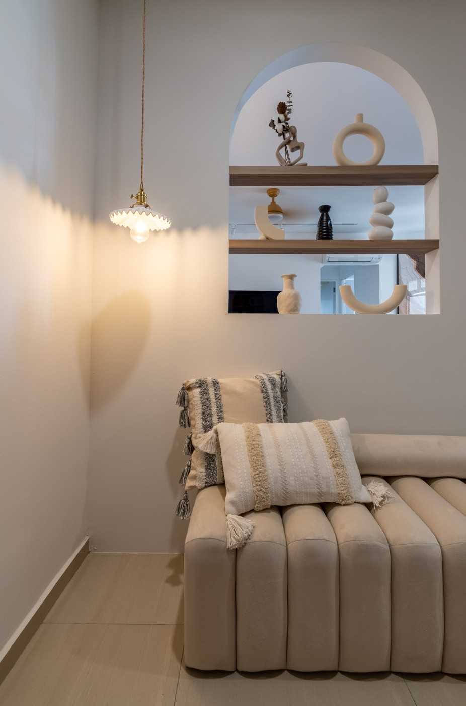 Scandinavian Entryway with Feature Wall and Seating Bench