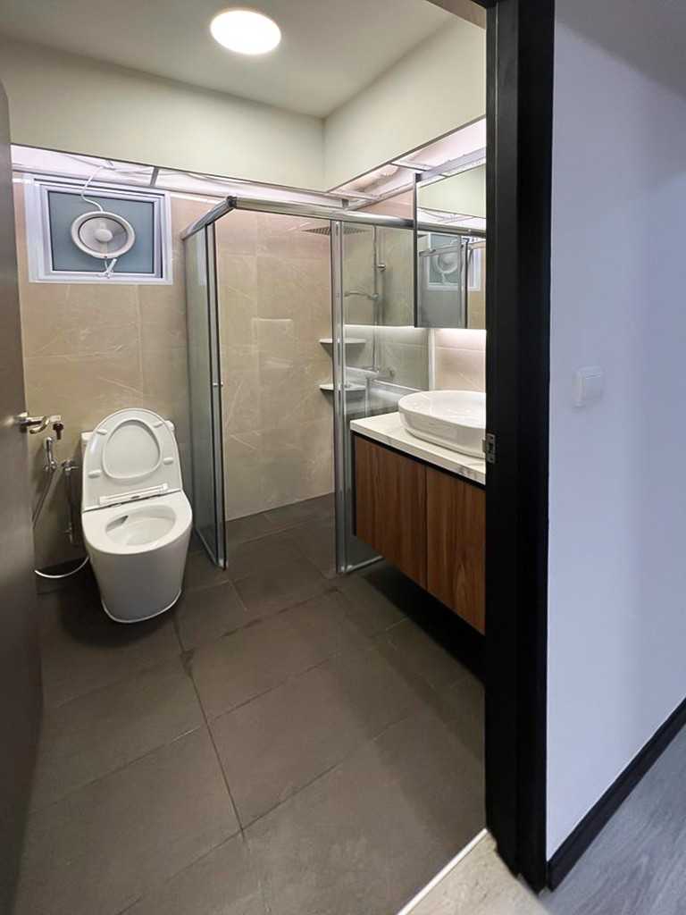Scandinavian Bathroom with Mirror and Shower Screen