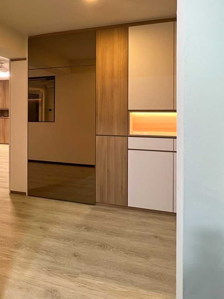 Scandinavian Foyer with Mirror and Paintings