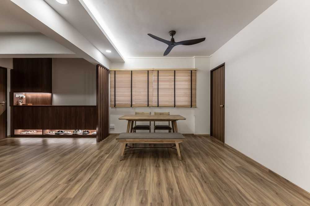 Scandinavian Dining Room with Drop Light and Cove Lighting