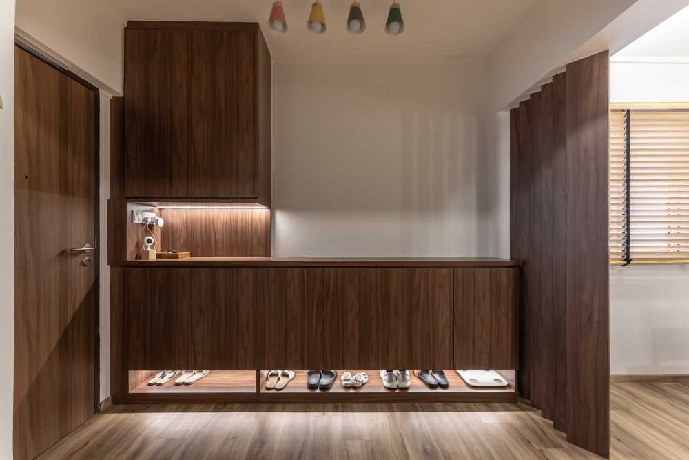 Scandinavian Entryway with Shoe Rack and Console Table