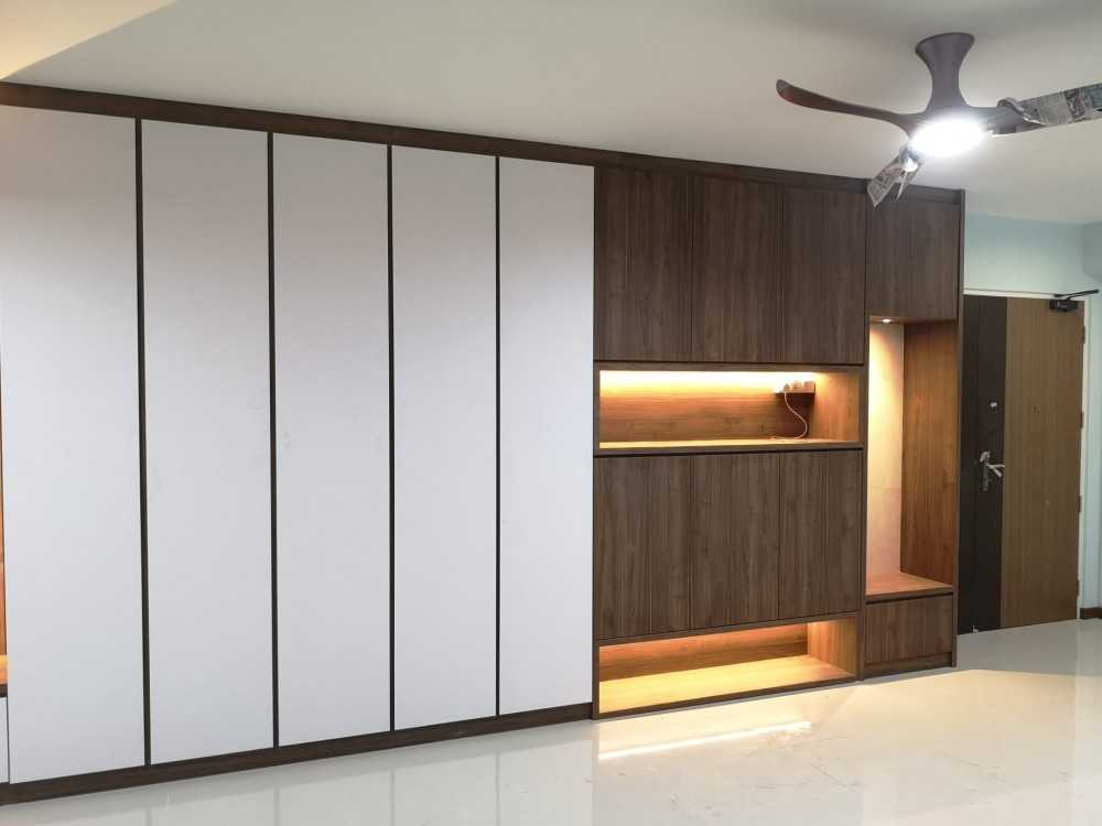 Contemporary Living Room with Bookshelf and Homogeneous Tiles