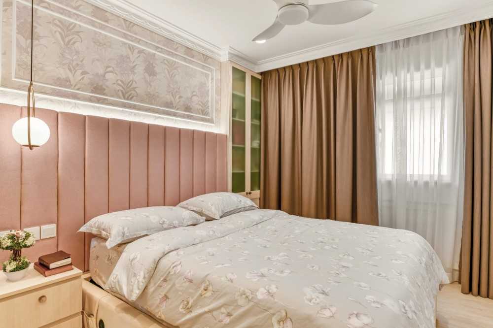 Transitional Bedroom with Drop Ceiling and Wardrobe