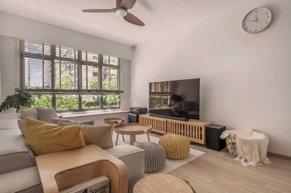 Scandinavian Living Room with Wood Flooring and Drop Light