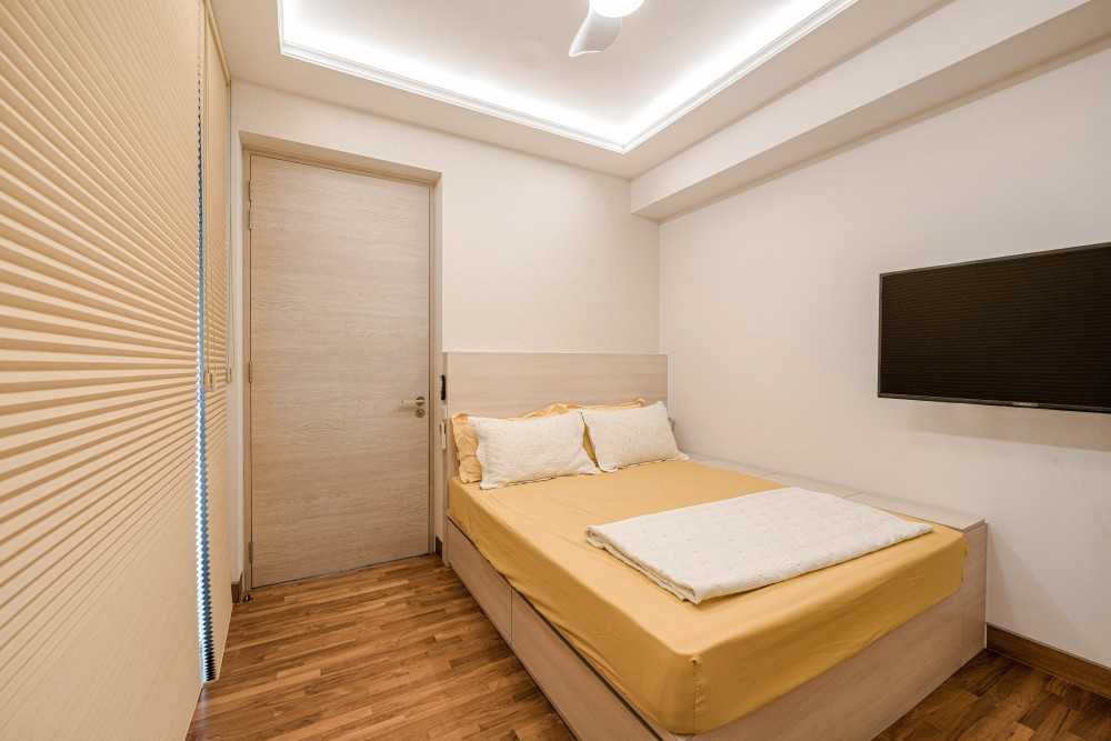 Modern Bedroom with Parquet Floor and Cove Lighting